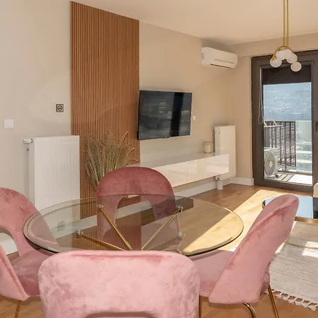 Lux Diamond-limak Center * Skopie