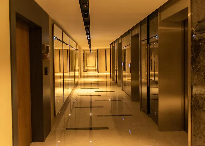 Lux Diamond-limak Center