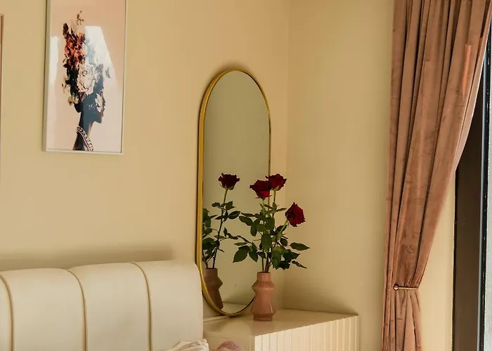 Lux Diamond-limak Center Apartment