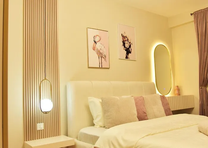 Lux Diamond-limak Center *